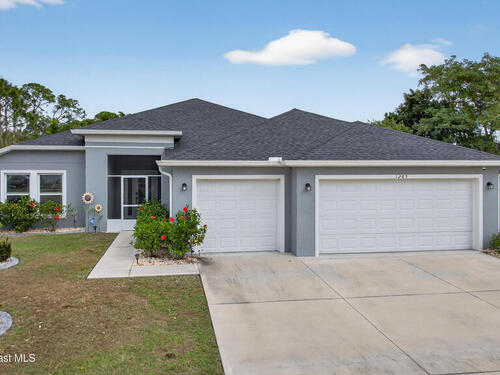 1285 Grandeur Street SE, Palm Bay, FL 32909