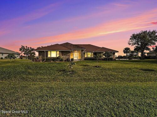 355 Lake View Lane, Palm Bay, FL 32909