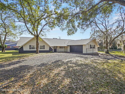 2675 Hillcrest Avenue, Titusville, FL 32796