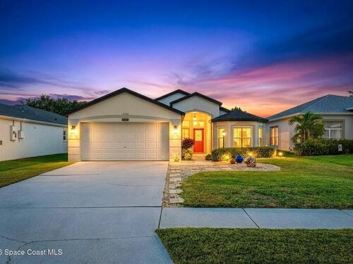 8016 Bracken Lane, Melbourne, FL 32940