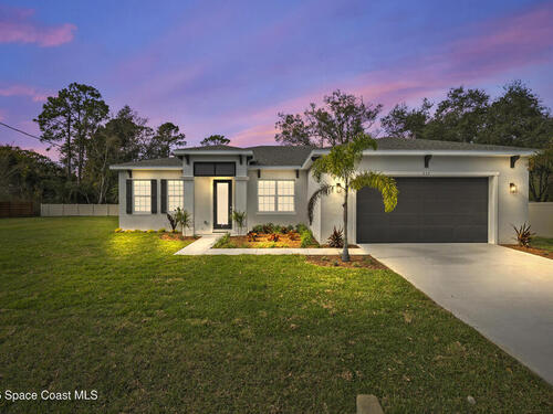 655 Vine Street, Melbourne, FL 32904