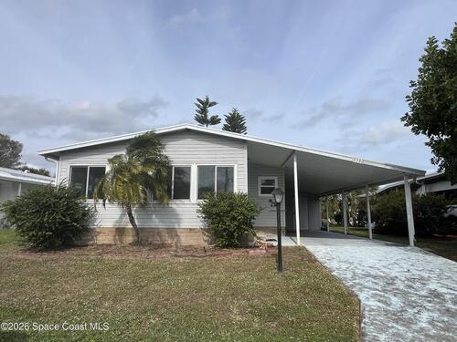 5380 Bannock Street, Micco, FL 32976