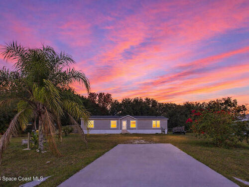 1948 Robi Circle, Titusville, FL 32796