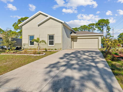 1397 Towton Street SE, Palm Bay, FL 32909
