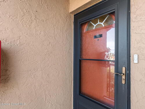 2369 Golf Lake Circle, Melbourne, FL 32935