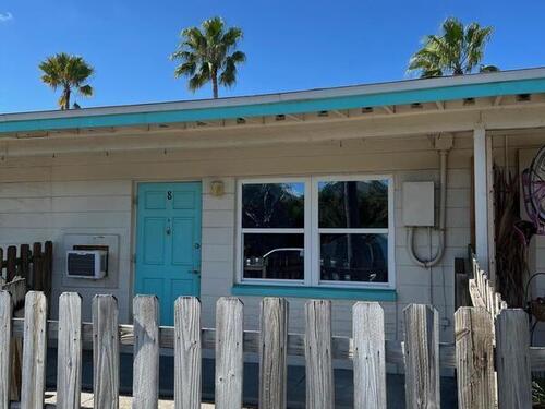 490 S Orlando Avenue, Cocoa Beach, FL 32931