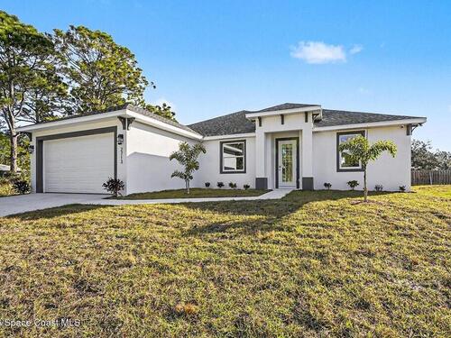 2713 Fields Avenue SE, Palm Bay, FL 32909