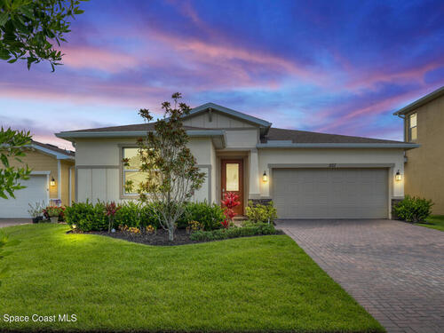507 Veridian Circle NW, Palm Bay, FL 32907