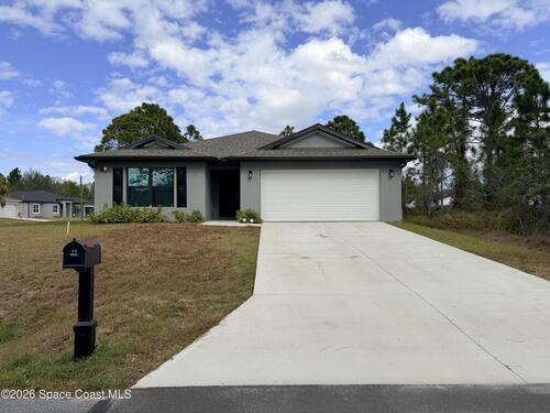 341 Titan Road SE, Palm Bay, FL 32909