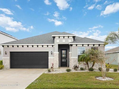 553 Cooper Court SW, Palm Bay, FL 32908