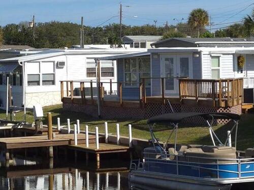 1240 Turkey Creek Drive NE, Palm Bay, FL 32905