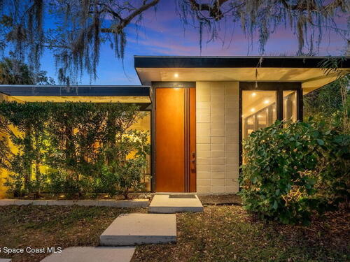 548 Old Oak Street, Melbourne, FL 32935