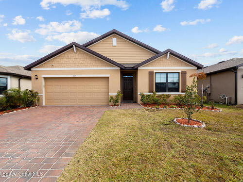 1814 Farmhouse Road SE, Palm Bay, FL 32909