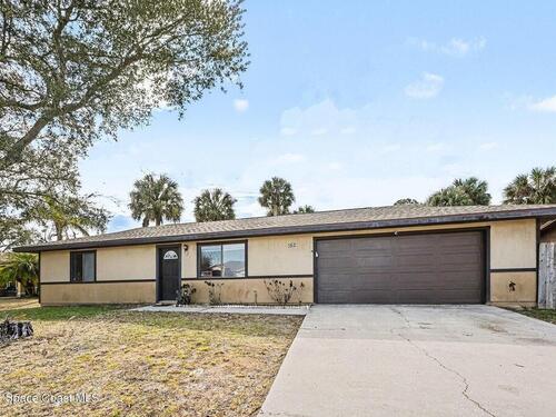 152 Americana Boulevard NE, Palm Bay, FL 32907