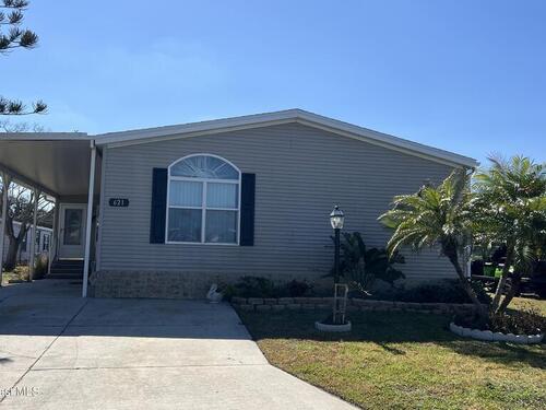 621 Puffin Drive, Barefoot Bay, FL 32976