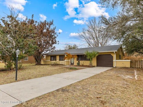 701 Rostock Circle NW, Palm Bay, FL 32907