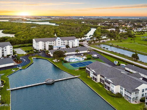 540 S Brevard Avenue, Cocoa Beach, FL 32931