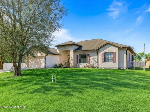 2792 Palisades Drive SE, Palm Bay, FL 32909