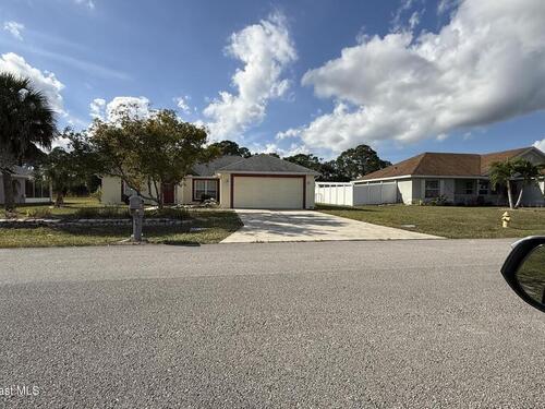 270 Aviation Avenue NE, Palm Bay, FL 32907