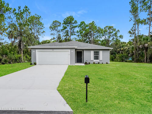 418 La Croix Road SW, Palm Bay, FL 32908