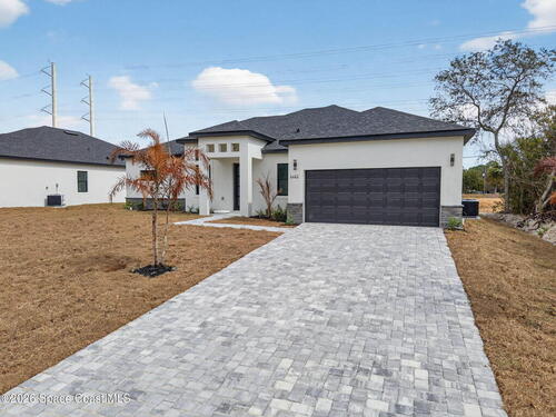 1482 Hayworth Circle NW, Palm Bay, FL 32907