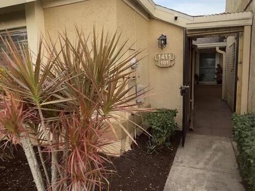 1411 Sheafe Avenue NE, Palm Bay, FL 32905