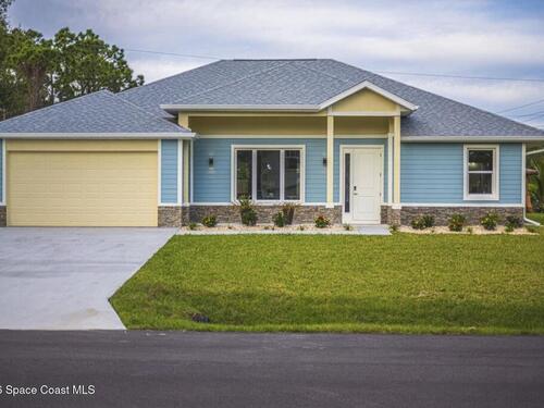 2739 Felix Road SE, Palm Bay, FL 32909