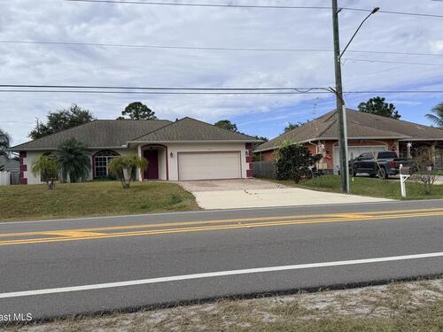 1782 Degroodt Road SW, Palm Bay, FL 32908