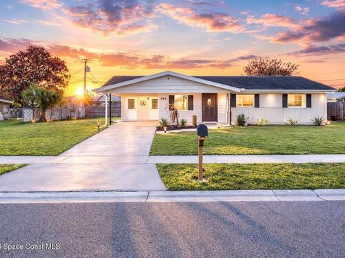 995 Eyerly Lane NE, Palm Bay, FL 32905