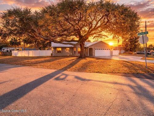 5601 Banos Avenue, Cocoa, FL 32927