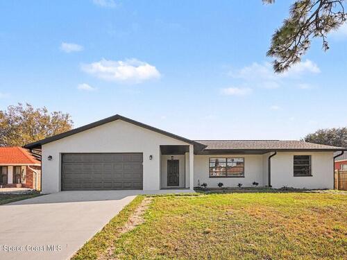 1690 Lara Street NE, Palm Bay, FL 32907