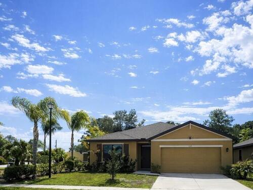 1214 Mineral Loop Drive NW, Palm Bay, FL 32907