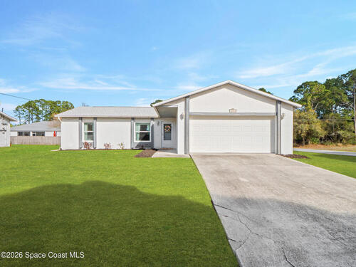 899 Charcoal Avenue SE, Palm Bay, FL 32909