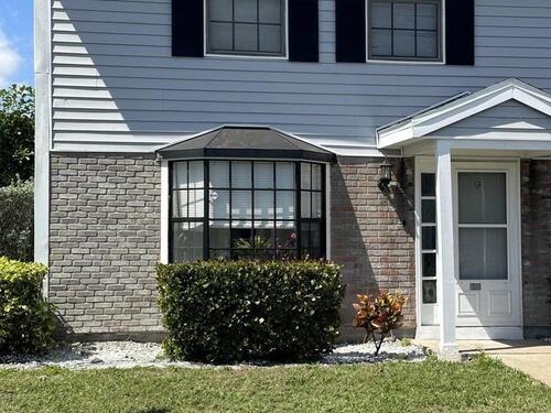 1411 Manor Drive NE, Palm Bay, FL 32905