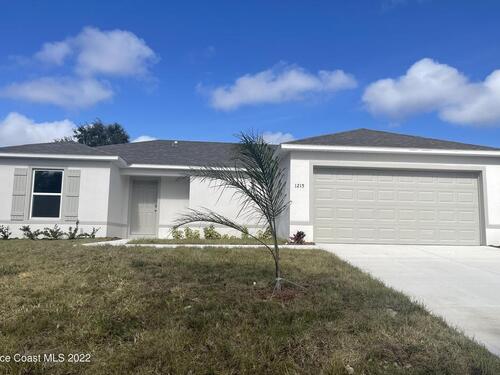 1215 Hastings Road SW, Palm Bay, FL 32908