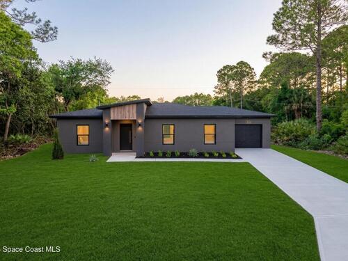 236 Wardell Avenue SW, Palm Bay, FL 32908