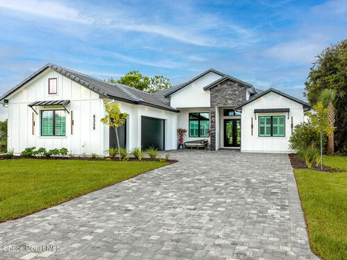 8350 Waxwing Cr Circle, Melbourne, FL 32940