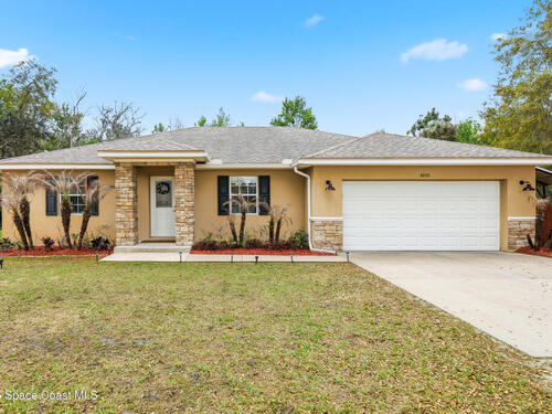 4055 Palm Avenue, Mims, FL 32754