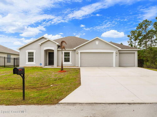 466 Fairbanks Street SW, Palm Bay, FL 32908
