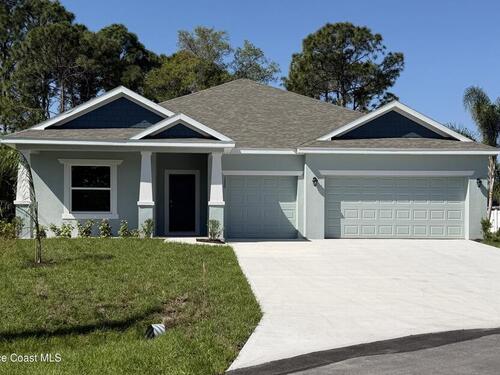 1250 Green Court SE, Palm Bay, FL 32909