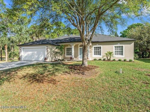1821 Firethorn Road NW, Palm Bay, FL 32907