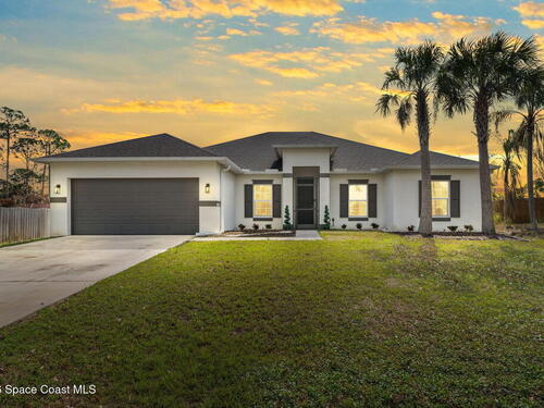 2579 Marquez Avenue, Palm Bay, FL 32909