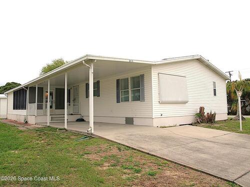 249 Kiwi Drive, Barefoot Bay, FL 32976