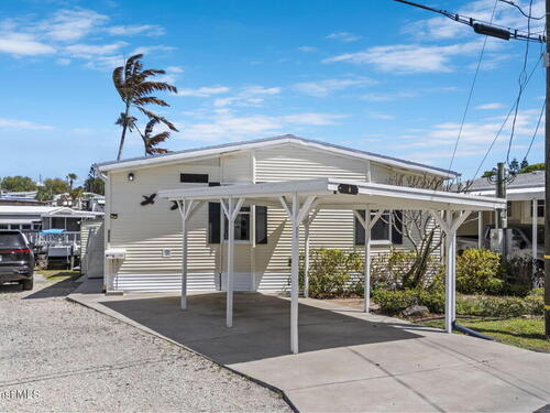 2966 Indian River Drive NE, Palm Bay, FL 32905