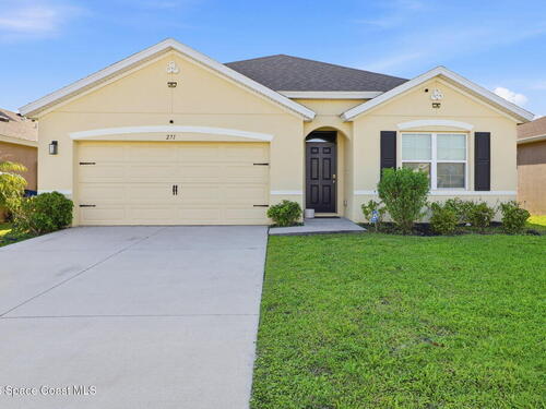 271 Guinevere Drive SW, Palm Bay, FL 32908