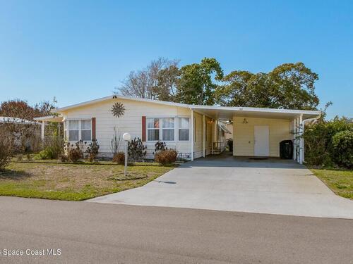 917 Cypress Street, Barefoot Bay, FL 32976