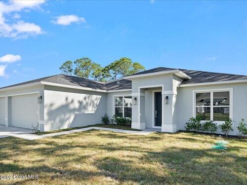 371 Bryn Mawr Avenue NE, Palm Bay, FL 32907