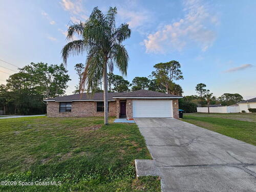 647 Bryant Road SW, Palm Bay, FL 32908