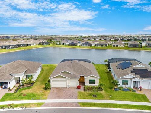 1082 Great Belt Circle, Melbourne, FL 32940