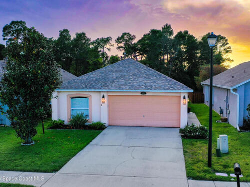 2237 Redwood Circle, Palm Bay, FL 32905